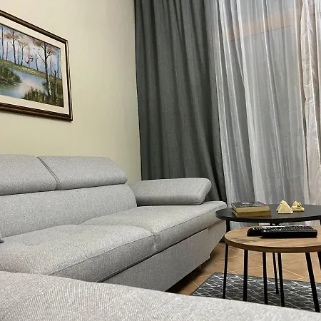 Apartament Roar *